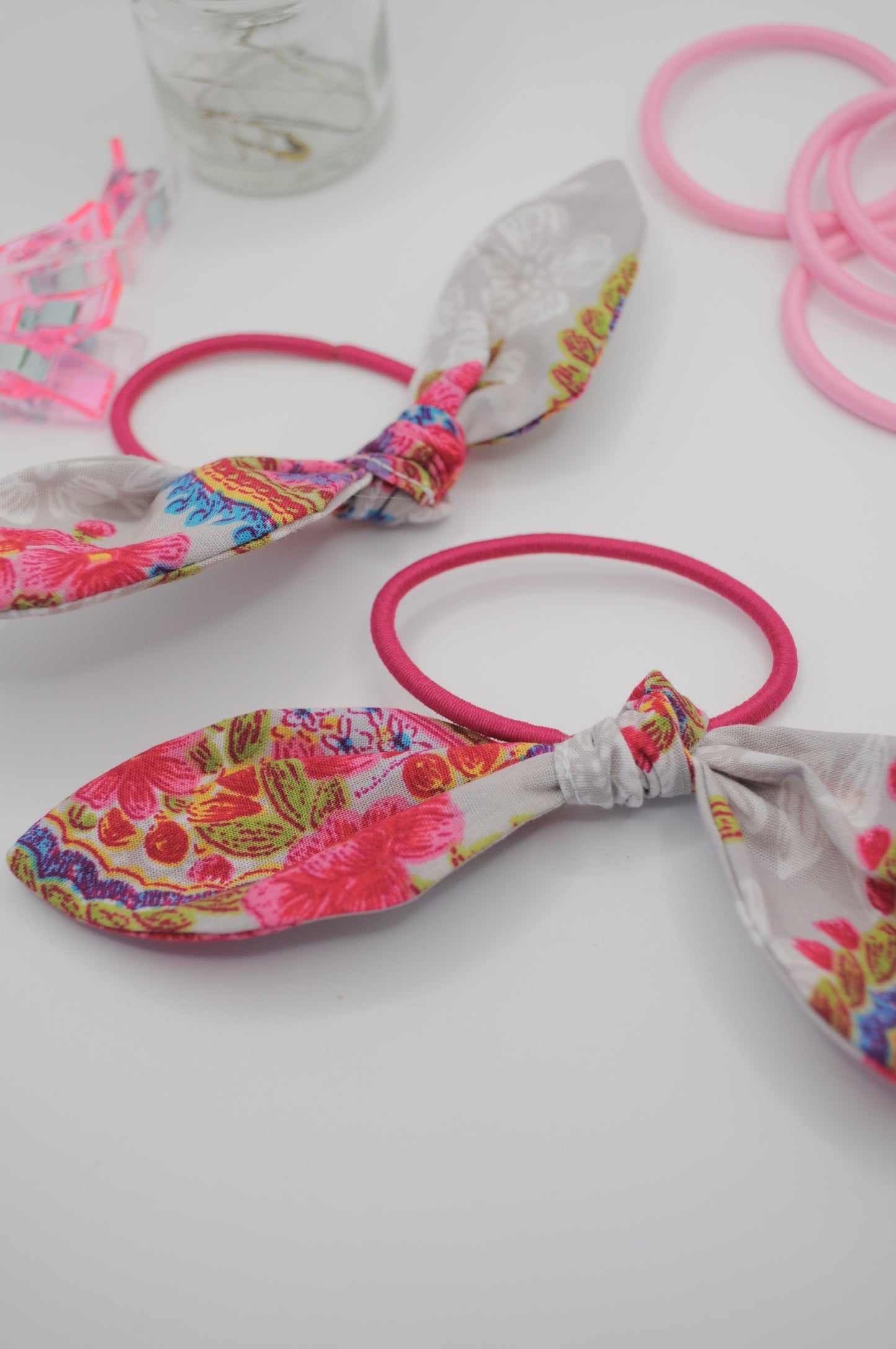 Scrunchies - Blumenmotiv