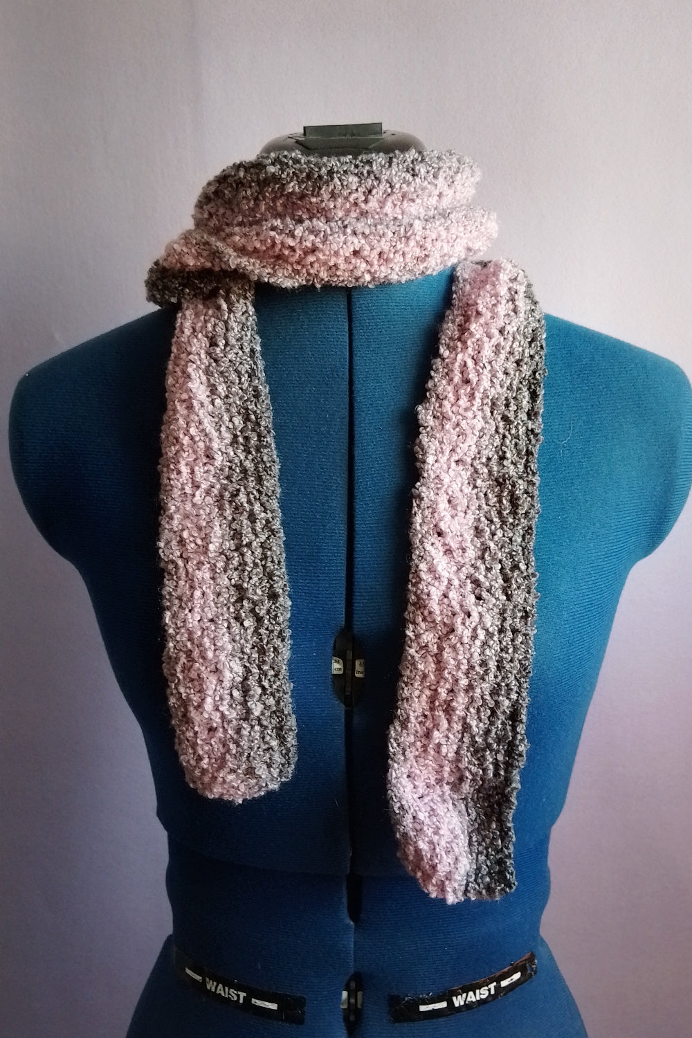 Skinny Schal in Rosa und Grau