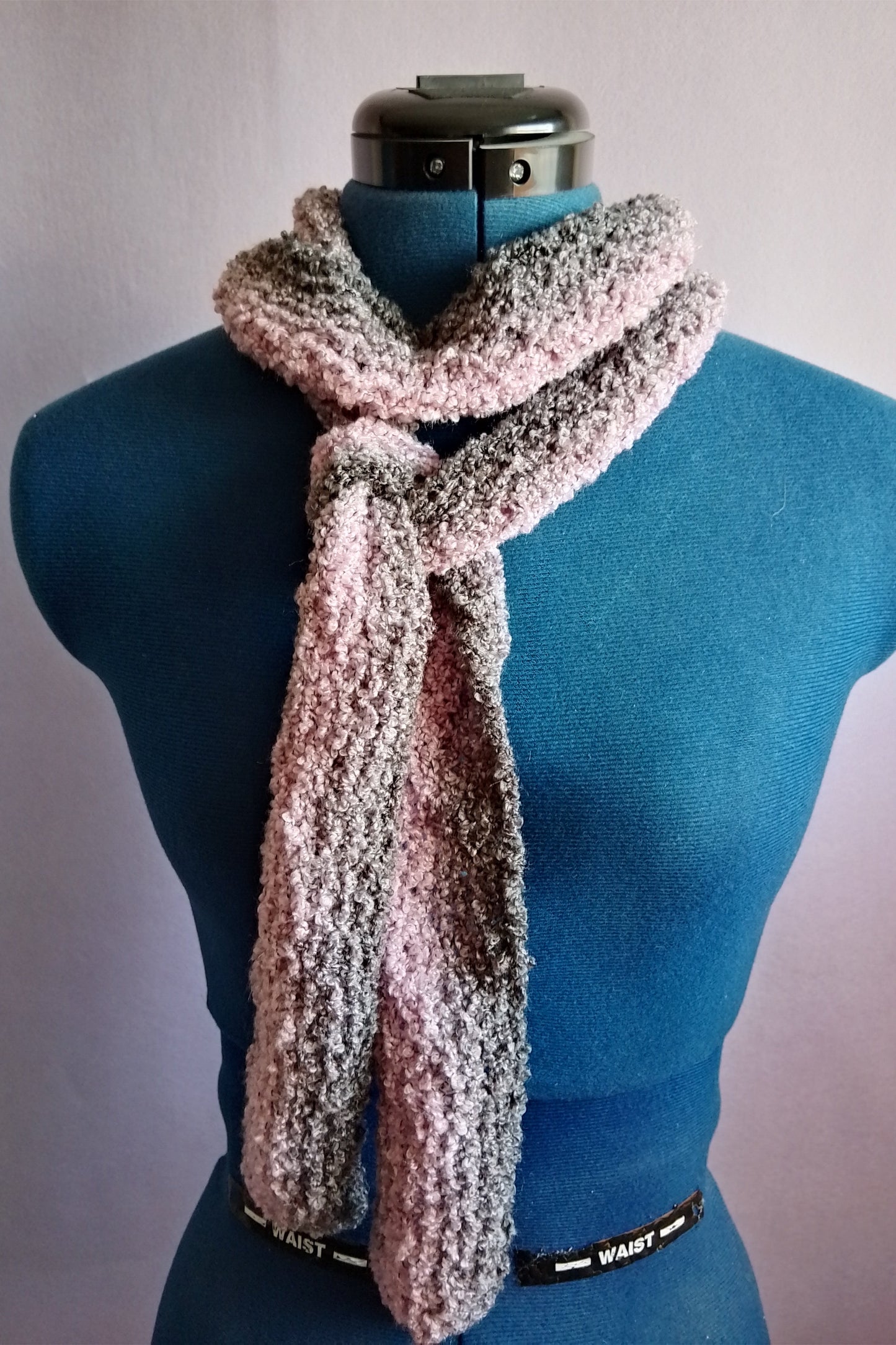 Skinny Schal in Rosa und Grau