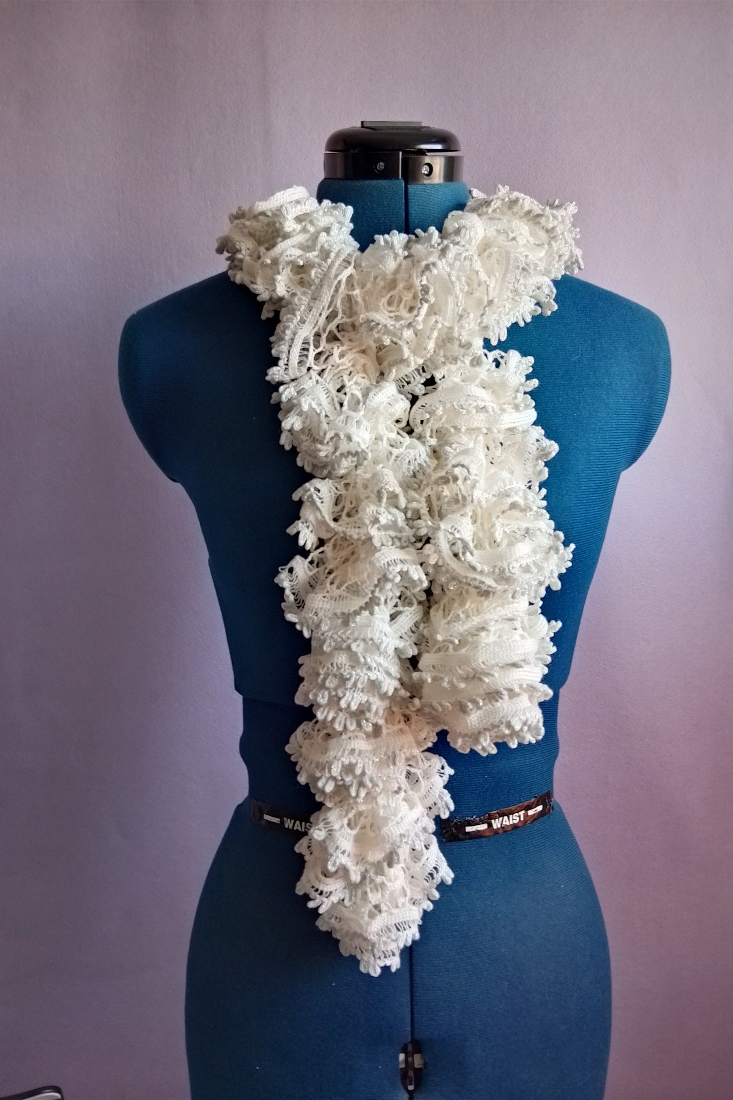 Fantasie Schal - Weiß und Silber