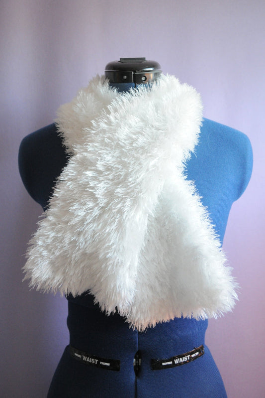 Faux-Fur Schal - Winterweiß - Kurz