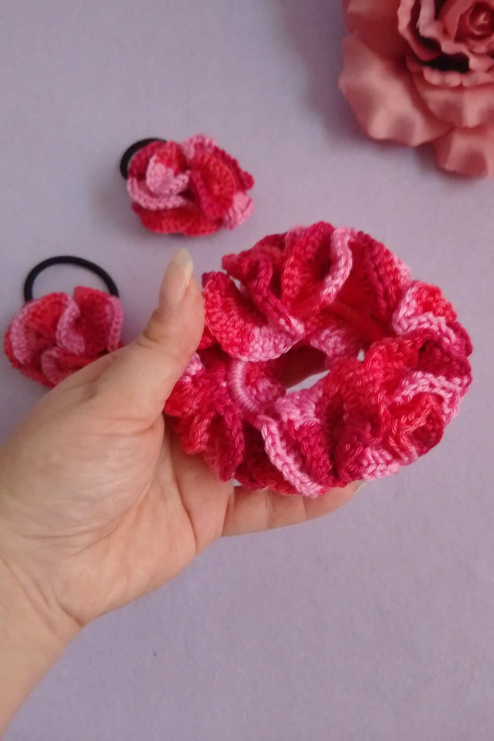 No-Waste Scrunchie und Haargummi - Pink