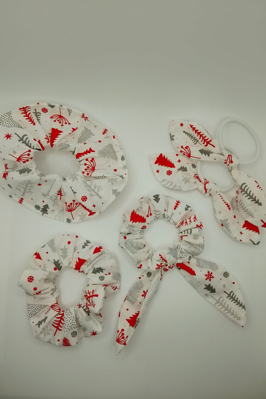 Scrunchies - Weihnachtsbaum in rot und grau