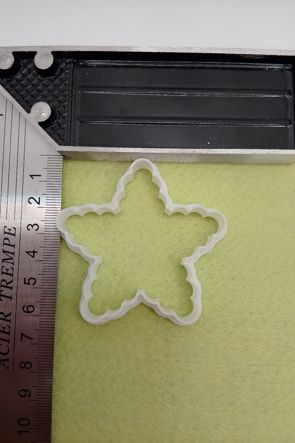 Clay Cutter Seestern 60mm